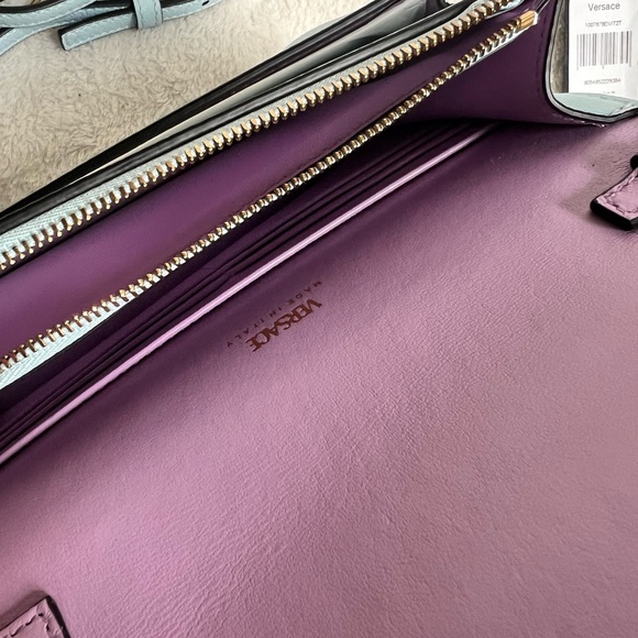 🖤SOLD🖤 Versace light blue ‘La Medusa’ shoulder bag NWT - Picture 13 of 16